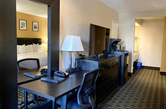 Stanford Inn & Suites Anaheim