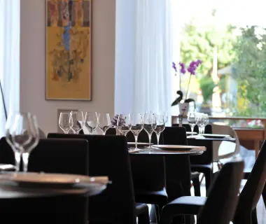 Athenaeum Grand Hotel