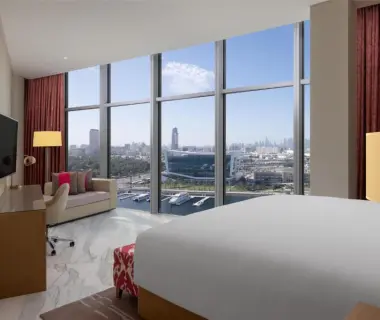 Hilton Dubai Creek Hotel & Residences