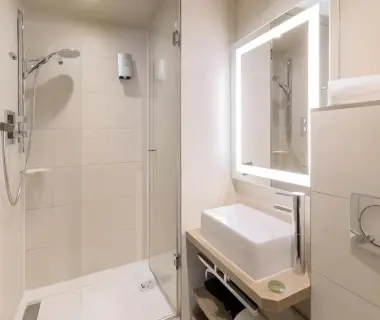 Hotel Le Montmartre Saint Pierre