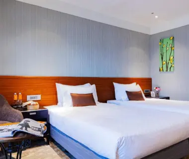 Pacific Business Hotel