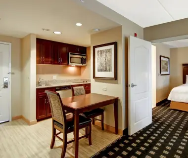 Homewood Suites by Hilton Toronto Airport Corporate Centre