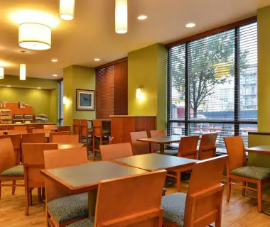 Holiday Inn Express Manhattan Midtown West