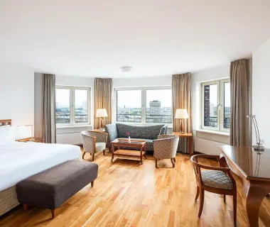 Main Plaza | Suite Tower