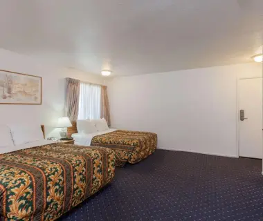 Days Inn by Wyndham Anaheim West