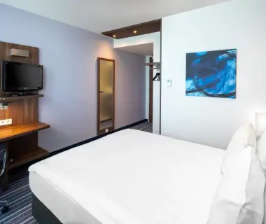 Holiday Inn Express Amsterdam - Sloterdijk Station, an IHG Hotel