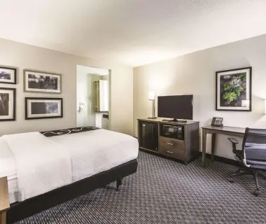 La Quinta Inn & Suites Atlanta Midtown – Buckhead
