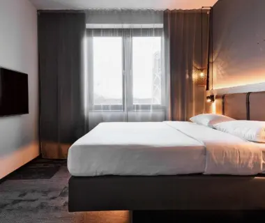 Moxy Duesseldorf South Hotel