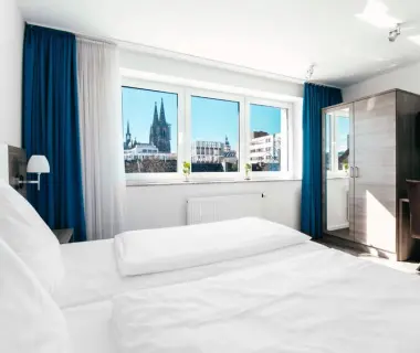 Haus am Dom - Apartments und Ferienwohnungen