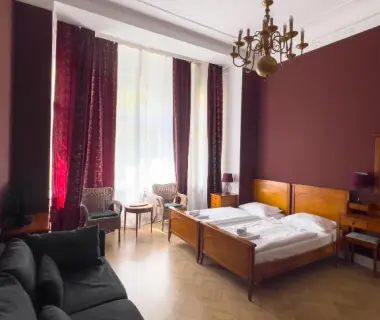 Hotel-Maison Am Olivaer Platz