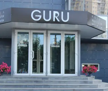 Guru Hotel