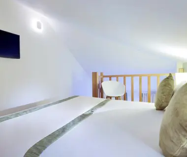 Kyriad Paris 18 - Porte de Clignancourt - Montmartre