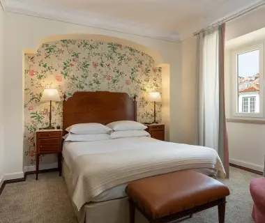 As Janelas Verdes - Lisbon Heritage Collection