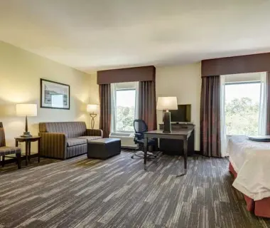 Hampton Inn Poplar Bluff