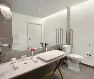 Crowne Plaza Berlin - Potsdamer Platz, an IHG Hotel