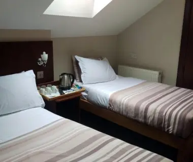 Edinburgh House Hotel