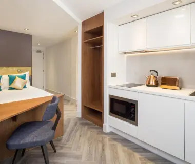 Roomzzz London Stratford