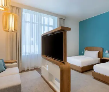 Element Al Mina, Dubai