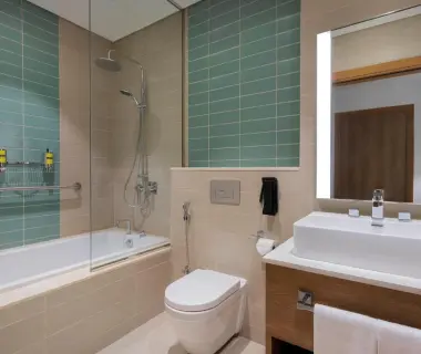 Element Al Mina, Dubai