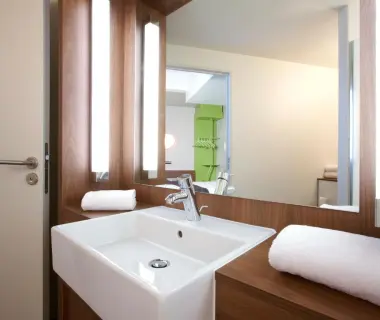 Campanile Nice Aeroport