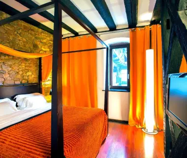 Le B. Suites, Chambres & Restaurant