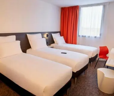 Kyriad Combs-La-Ville - Senart