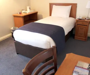 Discovery Inn - Leeds