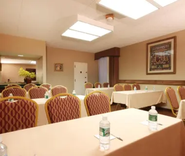 SureStay Hotel by Best Western Secaucus Meadowlands