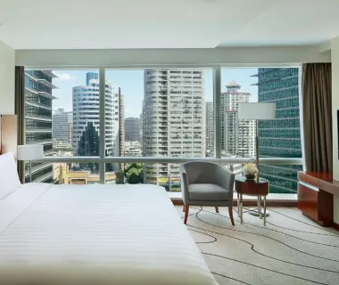 Pullman Shanghai Skyway