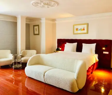 Chassé Hotel Residency