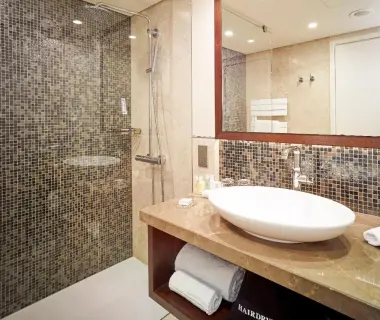 Crowne Plaza Bucharest, an IHG Hotel