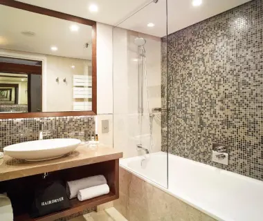 Crowne Plaza Bucharest, an IHG Hotel