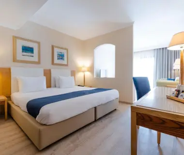 Maritim Antonine Hotel & Spa