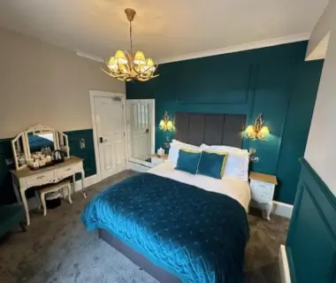 The Original Rosslyn Inn