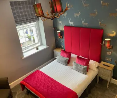 The Original Rosslyn Inn