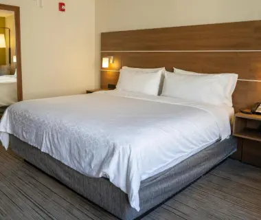 Holiday Inn Express Boston, an IHG Hotel