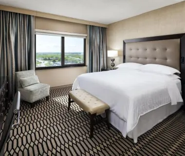 Sheraton Suites Chicago O'Hare