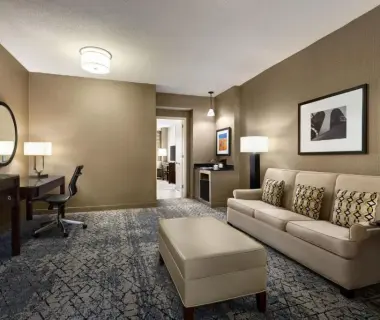 Sheraton Suites Chicago O'Hare