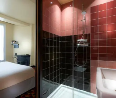 Libertel Canal Saint Martin