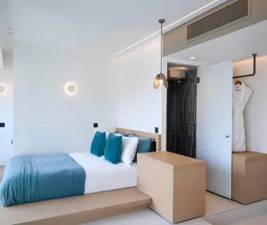 Twinn Downtown Piraeus, Santikos Collection