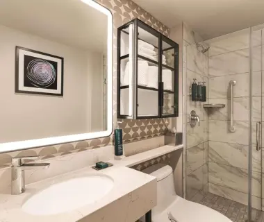 DoubleTree by Hilton New York Midtown Fifth Ave