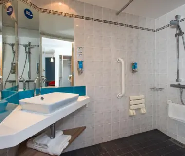 Holiday Inn Express Edinburgh - Leith Waterfront by IHG