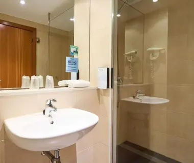 Travelodge BCN Cornella Fira