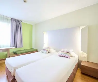 Travelodge BCN Cornella Fira