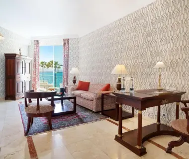 Bull Reina Isabel & SPA