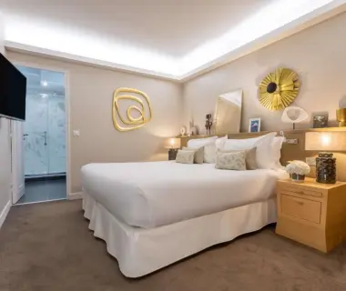 Hotel Camille Paris Tapestry Collection by Hilton