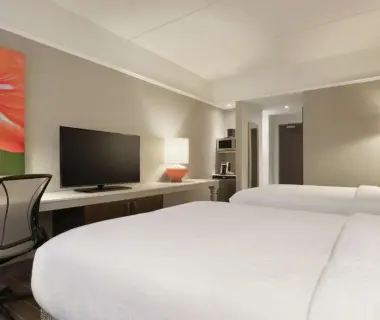 Hilton Garden Inn Calgary Downtown