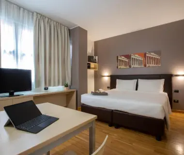 Euro Hotel Residence