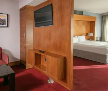 The Crown London Hotel, Cricklewood North West London, WorldHotels Distinctive