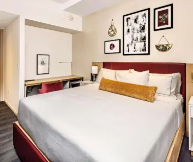 Hilton Club The Central at 5th New York